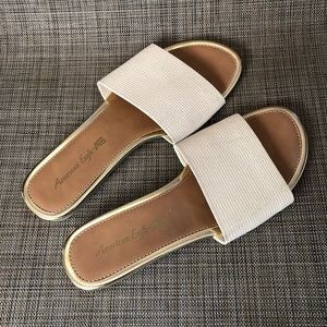 AMERICAN EAGLE PAYLESS Cream Elastic Band Sandals